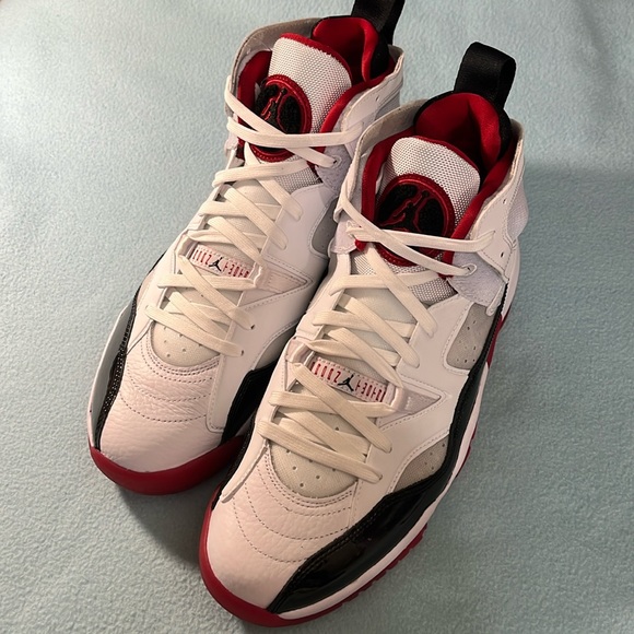 Nike Air Jordan Jumpman Two Trey Shoes 